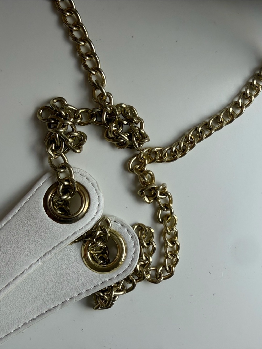 Small White Quilted Top Handle Chain Shoulder Bag - Picture 5 of 5